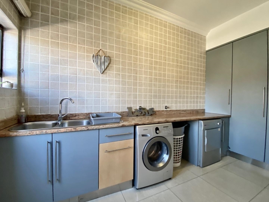 4 Bedroom Property for Sale in West Beach Western Cape